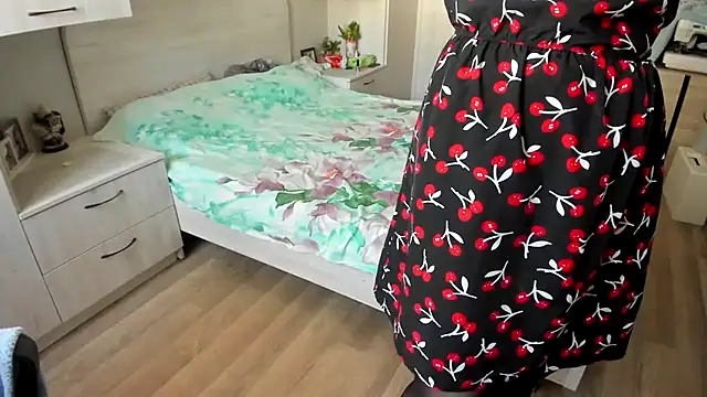 DUSSY PUSSY online show from May 25, 2026, 4:12 am