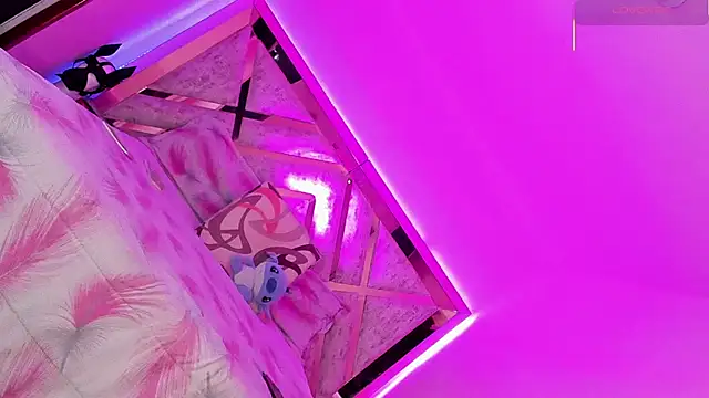 Snapshot of anapuala_sexxx chatting on September 21, 2025, 10:48 pm anapuala sexxx online show from September 21, 2025, 10:48 pm