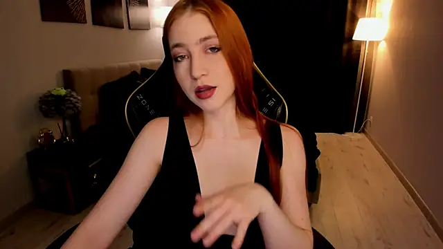  FireInMySoul  online show from February 11, 2026, 4:12 am