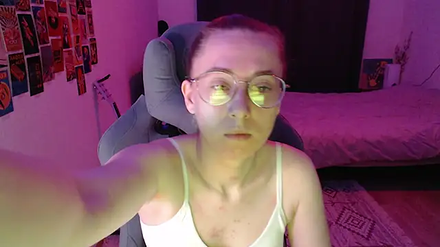 AnabelFrel online show from March 1, 2026, 1:16 am