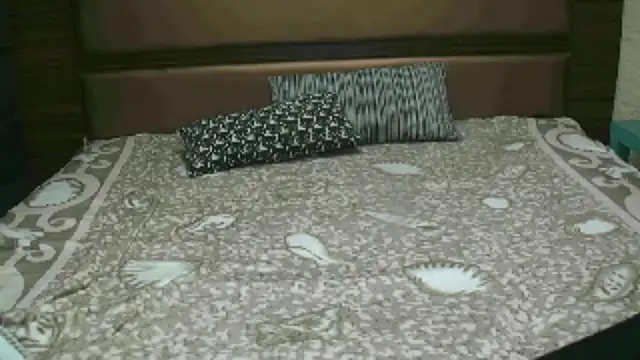 Snapshot of LucyBlondy chatting on January 29, 2025, 1:16 am LucyBlondy online show from January 29, 2025, 1:16 am