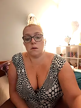 winniess40 online show from November 27, 2025, 8:04 am