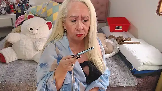 lucy belle bm online show from February 16, 2026, 6:39 pm