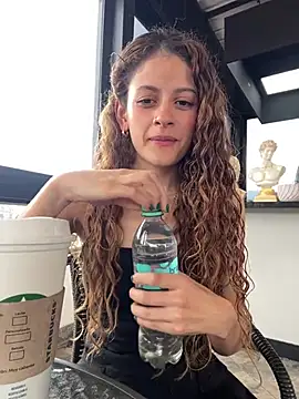 alana15 online show from March 16, 2025, 6:44 pm