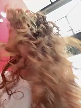 alana15 online show from March 18, 2026, 8:43 pm