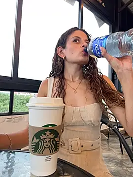 alana15 online show from March 11, 2025, 9:59 pm