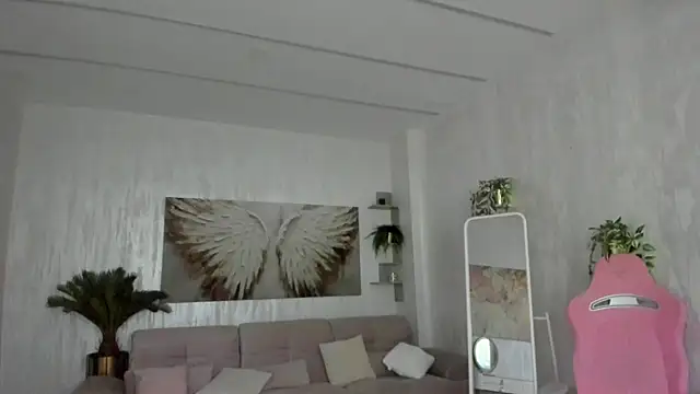 Snapshot of TiffanyHouston_ chatting on May 15, 2026, 6:22 am TiffanyHouston online show from May 15, 2026, 6:22 am