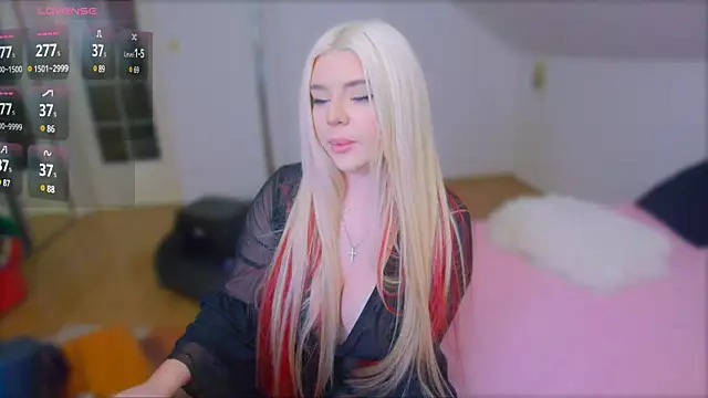 Snapshot of ParadiseRose chatting on March 22, 2025, 2:16 am ParadiseRose online show from March 22, 2025, 2:16 am