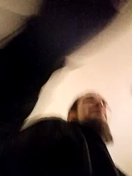 Snapshot of BunnyandClydeDk chatting on February 1, 2025, 12:51 am BunnyandClydeDk online show from February 1, 2025, 12:51 am