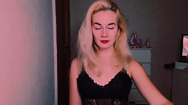 Snapshot of xxxcharismaaa chatting on October 22, 2025, 6:40 pm xxxcharismaaa online show from October 22, 2025, 6:40 pm