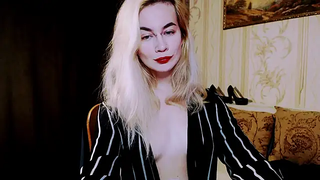 Snapshot of xxxcharismaaa chatting on November 10, 2025, 6:57 pm xxxcharismaaa online show from November 10, 2025, 6:57 pm