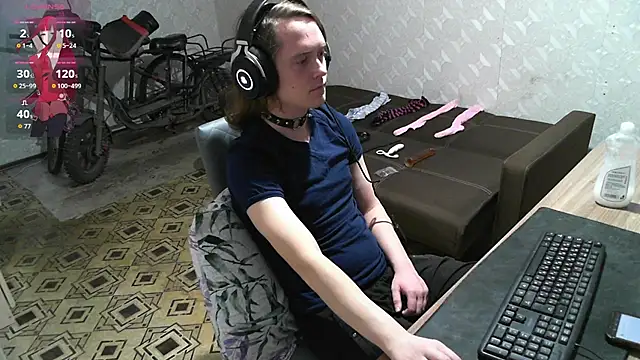 Snapshot of Shad0wFemb0y chatting on March 31, 2026, 5:48 pm Shad0wFemb0y online show from March 31, 2026, 5:48 pm