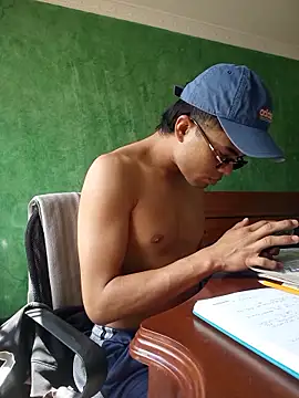 Snapshot of pinedasex777 chatting on November 7, 2025, 3:38 pm pinedasex777 online show from November 7, 2025, 3:38 pm