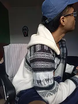 Snapshot of pinedasex777 chatting on November 2, 2025, 12:54 pm pinedasex777 online show from November 2, 2025, 12:54 pm