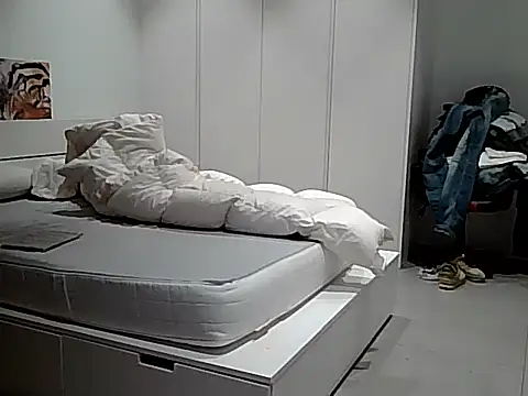 Snapshot of pocker498 chatting on November 25, 2025, 5:19 am pocker498 online show from November 25, 2025, 5:19 am