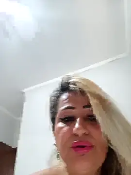 vivifernades online show from January 12, 2026, 12:34 pm