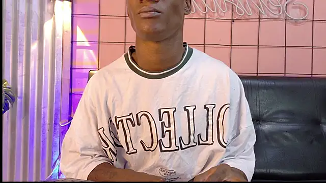 Snapshot of martin_killer chatting on November 6, 2025, 1:31 am martin killer online show from November 6, 2025, 1:31 am