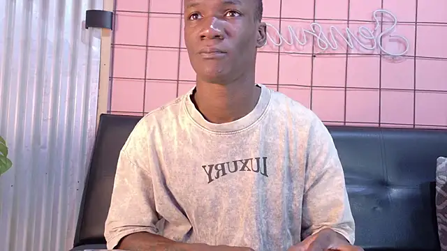 Snapshot of martin_killer chatting on December 2, 2025, 1:17 am martin killer online show from December 2, 2025, 1:17 am