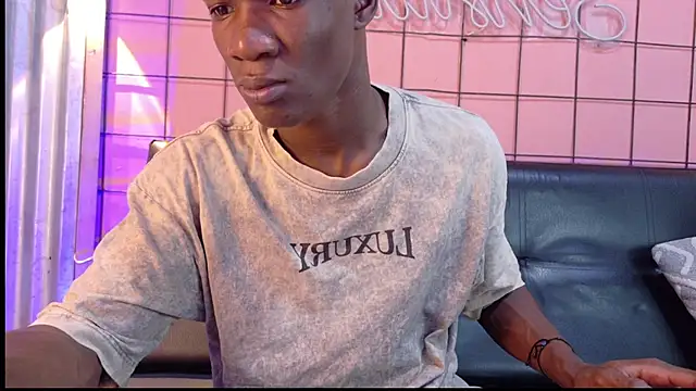 Snapshot of martin_killer chatting on November 12, 2025, 1:21 am martin killer online show from November 12, 2025, 1:21 am