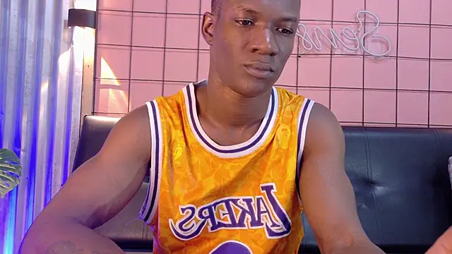 Snapshot of martin_killer chatting on November 25, 2025, 1:39 am martin killer online show from November 25, 2025, 1:39 am