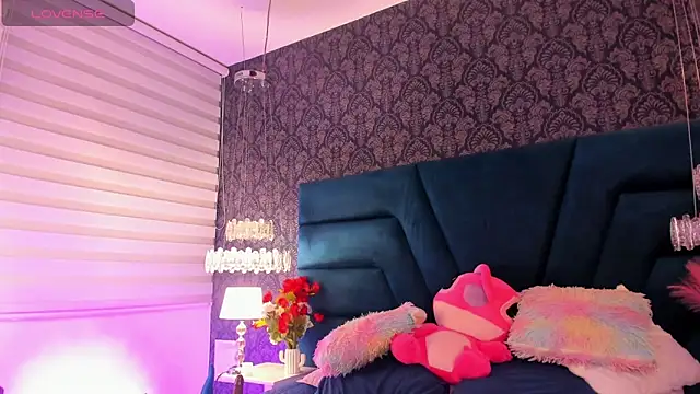 Snapshot of Vivi_prinncess chatting on May 14, 2026, 10:51 pm Vivi prinncess online show from May 14, 2026, 10:51 pm
