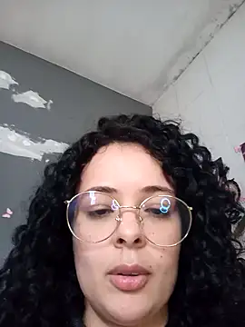 Snapshot of NinaSweet2 chatting on September 16, 2025, 3:57 pm NinaSweet2 online show from September 16, 2025, 3:57 pm