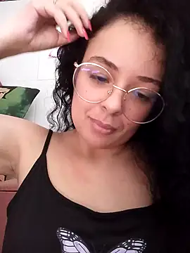 Snapshot of NinaSweet2 chatting on February 12, 2025, 7:24 pm NinaSweet2 online show from February 12, 2025, 7:24 pm