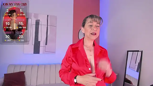 Snapshot of GraceElizabeth_ chatting on May 17, 2026, 8:42 pm GraceElizabeth online show from May 17, 2026, 8:42 pm