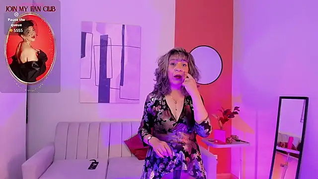 Snapshot of GraceElizabeth_ chatting on April 23, 2026, 8:43 pm GraceElizabeth online show from April 23, 2026, 8:43 pm