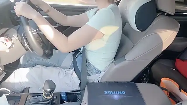 Snapshot of orla2021 chatting on December 21, 2025, 12:35 am orla2021 online show from December 21, 2025, 12:35 am