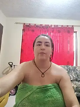 Snapshot of rosahills chatting on January 17, 2026, 9:51 pm rosahills online show from January 17, 2026, 9:51 pm