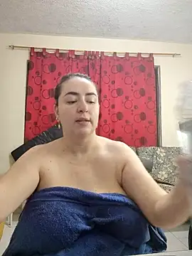 Snapshot of rosahills chatting on January 10, 2026, 7:36 am rosahills online show from January 10, 2026, 7:36 am