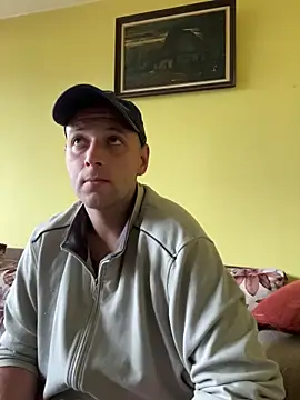 Flakka95 online show from October 13, 2025, 2:07 pm