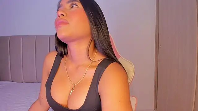 isa bunny online show from January 8, 2026, 4:29 am