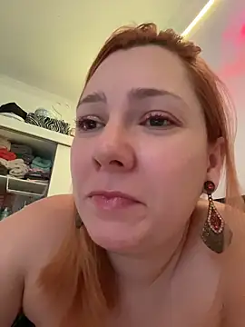 Patriciamoura69 online show from April 4, 2026, 6:03 pm