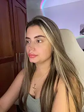 Snapshot of Miss_valeriaa chatting on July 6, 2026, 1:29 pm Miss valeriaa online show from July 6, 2026, 1:29 pm