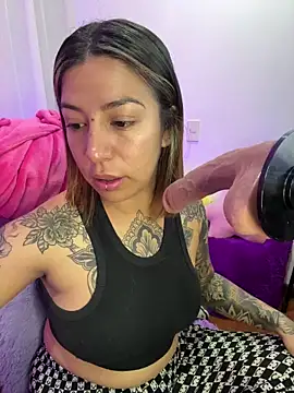  antonella dreamss online show from September 16, 2025, 9:32 am