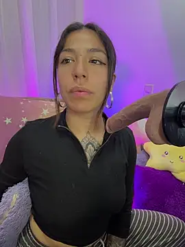 Snapshot of _antonella_dreamss chatting on May 14, 2026, 9:45 pm antonella dreamss online show from May 14, 2026, 9:45 pm