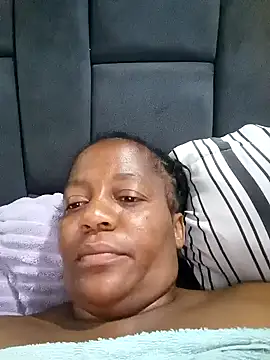 Snapshot of Galcraze chatting on January 11, 2025, 12:33 am Galcraze online show from January 11, 2025, 12:33 am