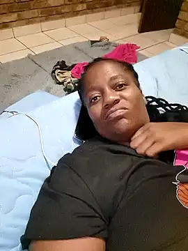 Snapshot of Galcraze chatting on January 10, 2025, 3:18 am Galcraze online show from January 10, 2025, 3:18 am