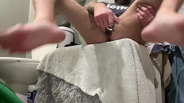 Snapshot of Jensenc345 chatting on October 7, 2025, 10:00 pm Jensenc345 online show from October 7, 2025, 10:00 pm