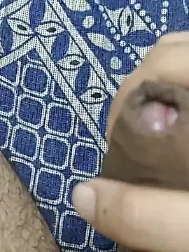 rockkyy9 online show from November 7, 2025, 8:35 pm