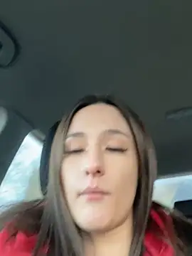 joanaelaa online show from February 9, 2025, 4:07 pm