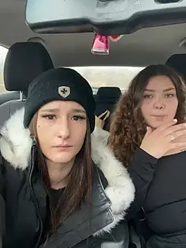 joanaelaa online show from February 22, 2025, 3:47 pm