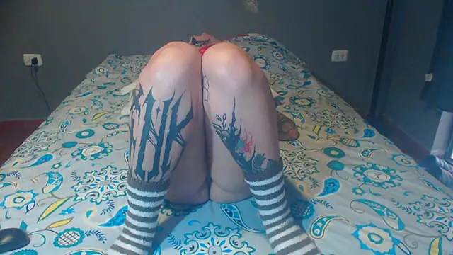 Tattoodreams lucy online show from April 25, 2026, 9:45 pm