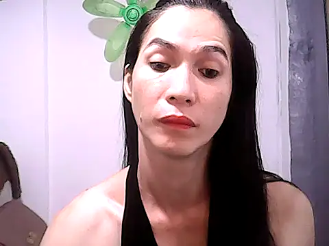 Snapshot of BigDickTrans chatting on November 10, 2025, 3:22 am BigDickTrans online show from November 10, 2025, 3:22 am