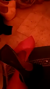 Misspadrona88 online show from November 19, 2025, 1:05 am