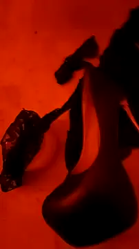 Misspadrona88 online show from March 3, 2026, 6:37 pm