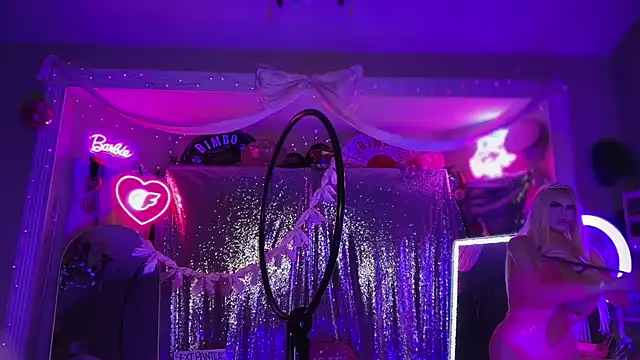 Snapshot of bimbotwerkqueen chatting on March 29, 2026, 1:40 am bimbotwerkqueen online show from March 29, 2026, 1:40 am