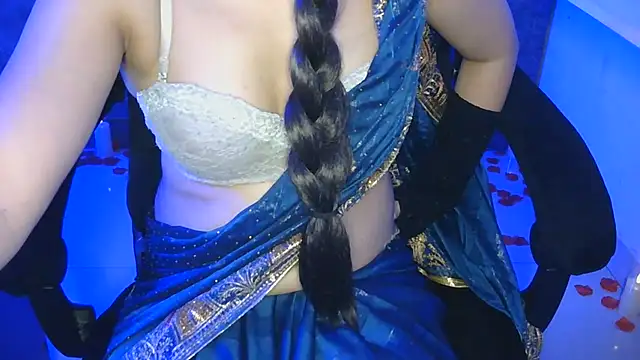 Snapshot of aliyadsouza chatting on July 9, 2026, 1:39 am aliyadsouza online show from July 9, 2026, 1:39 am